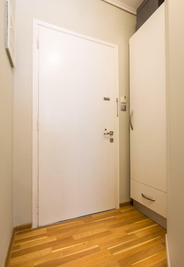 Exceptionally Located Studio Apartment 雅典 外观 照片